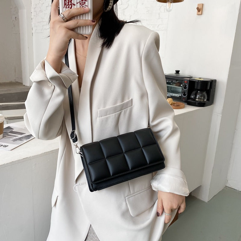 Briar Diamond-Texture Crossbody